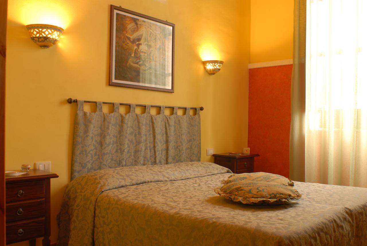 B&B Triskeles Syracuse Buitenkant foto